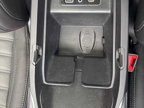 Used 2022 Alfa Romeo Giulia Veloce image 40