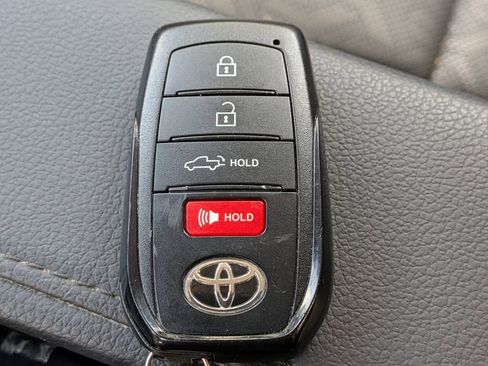 Used 2023 Toyota Tundra SR5 w/ SR5 Premium Package AWD/4WD image 32