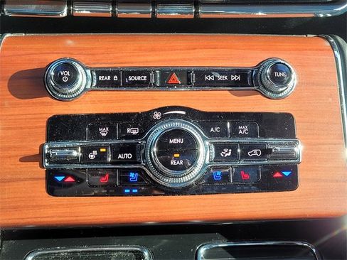 Certified 2022 Lincoln Aviator Reserve w/ Equipment Group 201A image 21