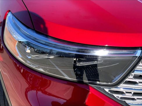 Used 2020 Ford Explorer Limited image 27