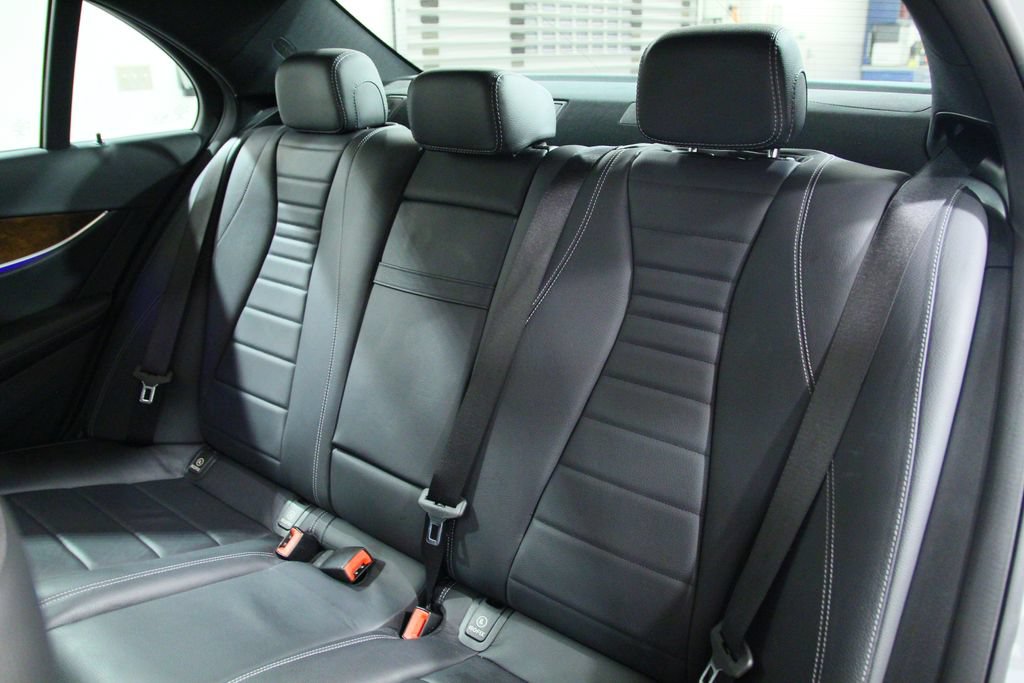 Certified 2020 Mercedes-Benz E 350 4MATIC Sedan image 31