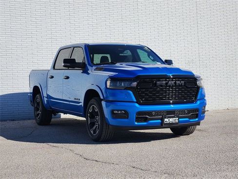 New 2026 RAM 1500 4x4 Crew Cab image 2