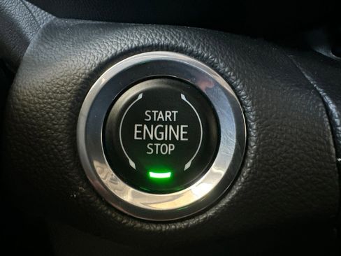 Certified 2023 Buick Envision Avenir image 24