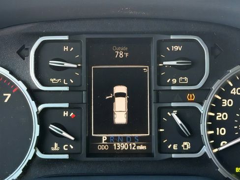 Used 2019 Toyota Tundra SR5 image 25