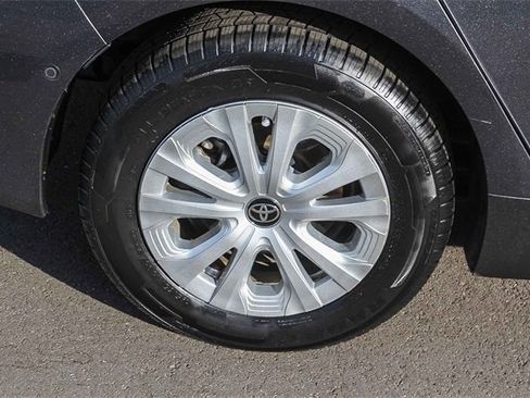 Used 2021 Toyota Prius LE w/ Carpet Mat Package (TMS) image 13