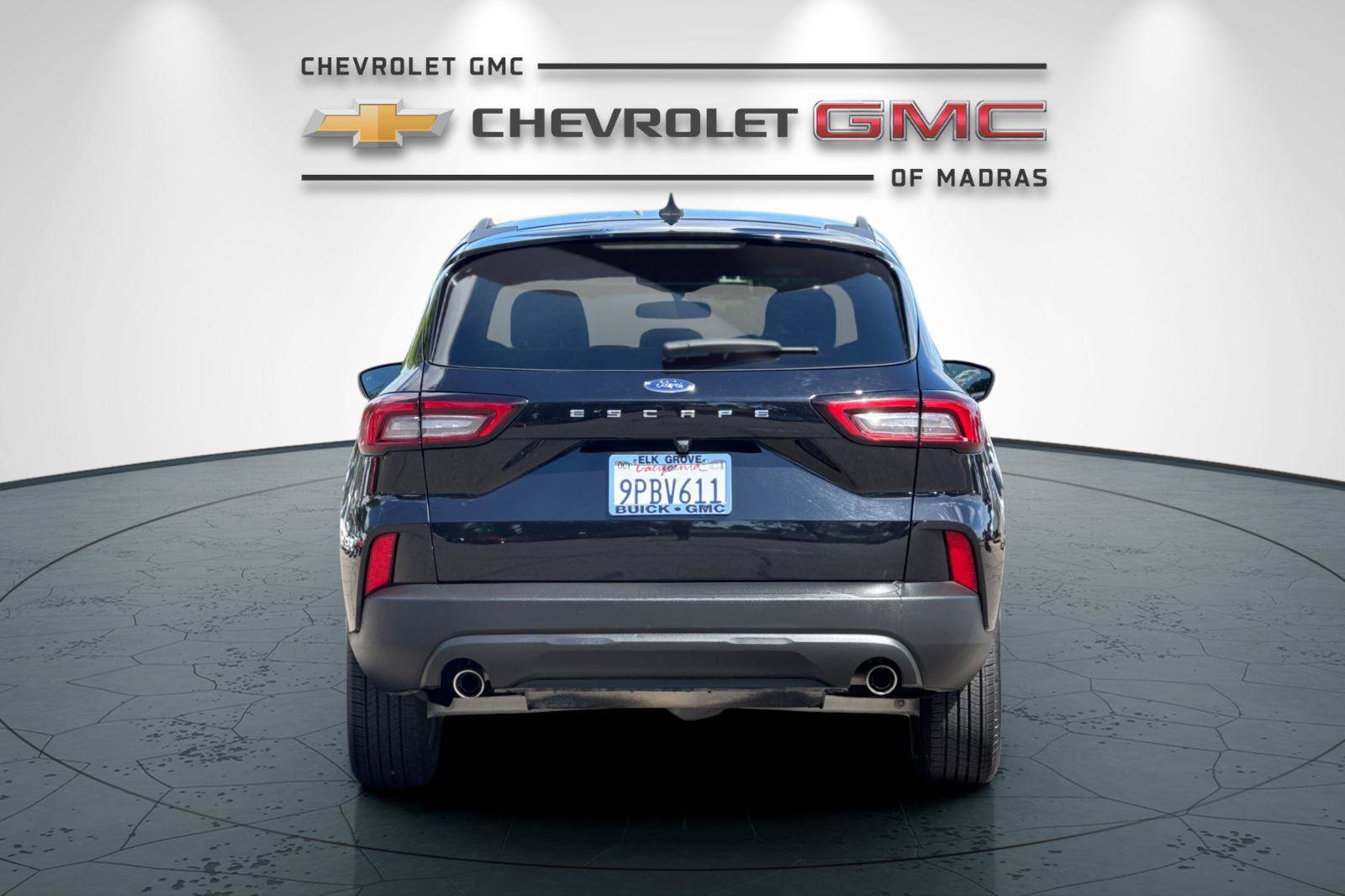 Used 2025 Ford Escape ST-Line FWD image 4