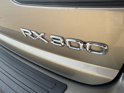Used 2003 Lexus RX 300 2WD image 12