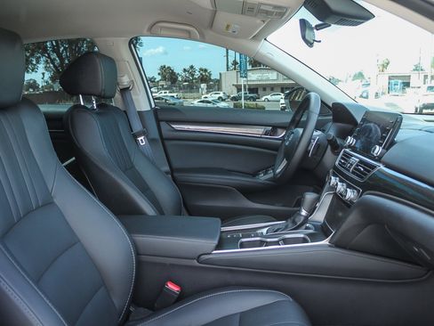 Used 2021 Honda Accord Sport Special Edition image 18