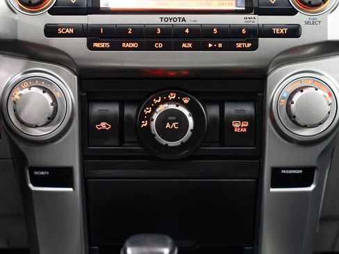 Used 2010 Toyota 4Runner SR5 image 15