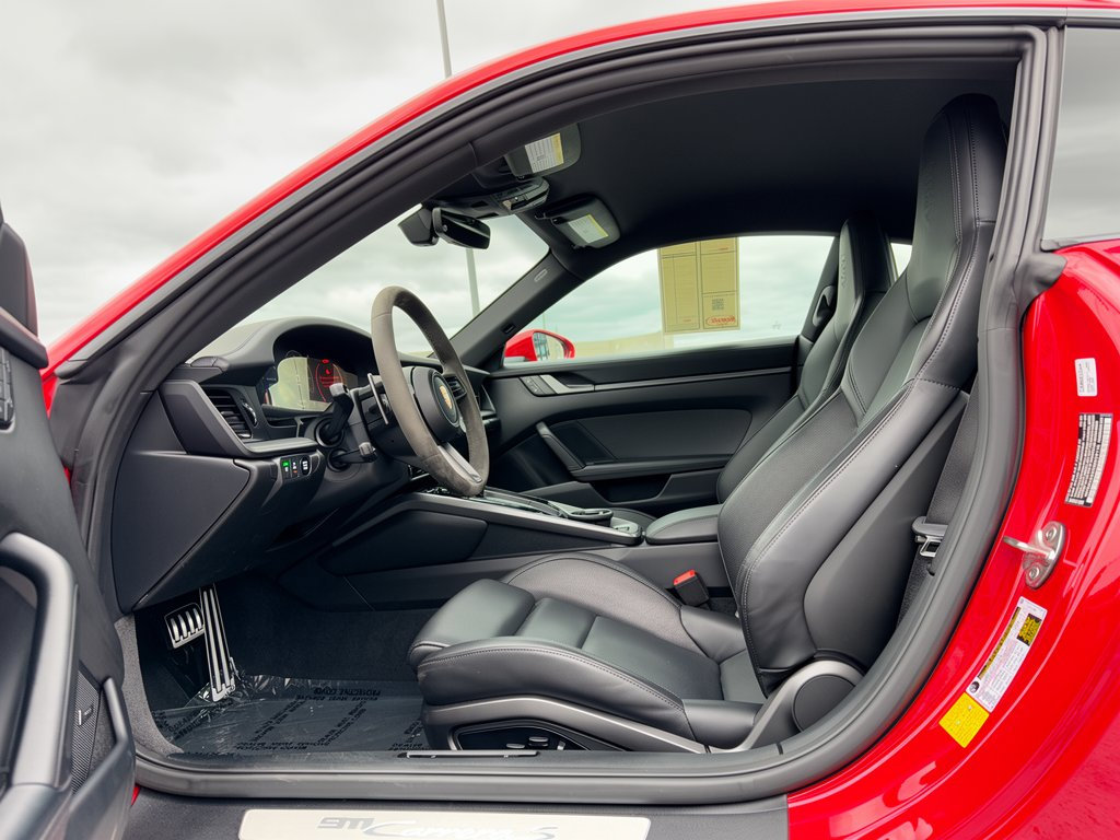 Certified 2025 Porsche 911 Carrera S RWD image 5