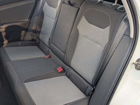 Used 2024 Volkswagen Taos S image 17