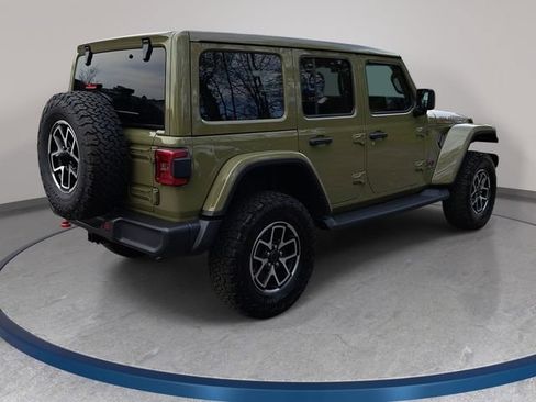 Used 2026 Jeep Wrangler Unlimited Rubicon AWD/4WD image 5