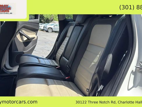Used 2019 Ford Escape SEL AWD/4WD image 26