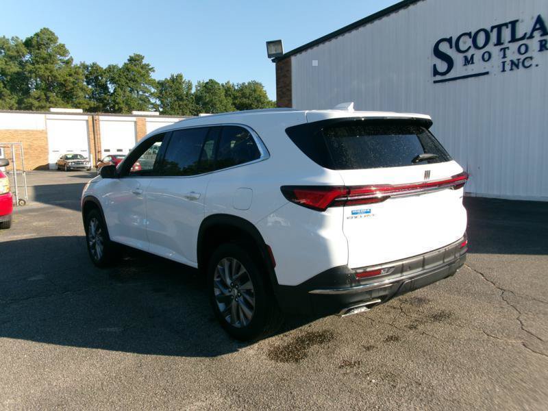 Used 2026 Buick Enclave Preferred FWD image 8