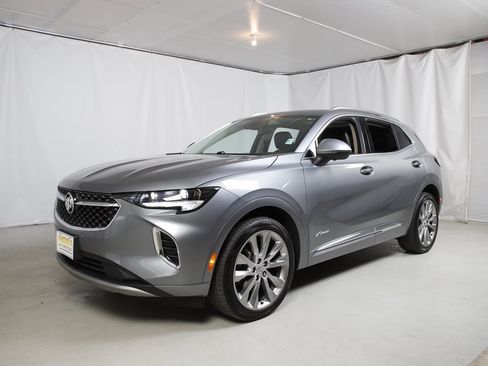 Used 2022 Buick Envision Avenir w/ Technology Package II image 27