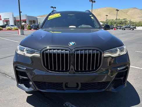 Used 2022 BMW X7 M50i w/ Dynamic Handling Package AWD/4WD image 8