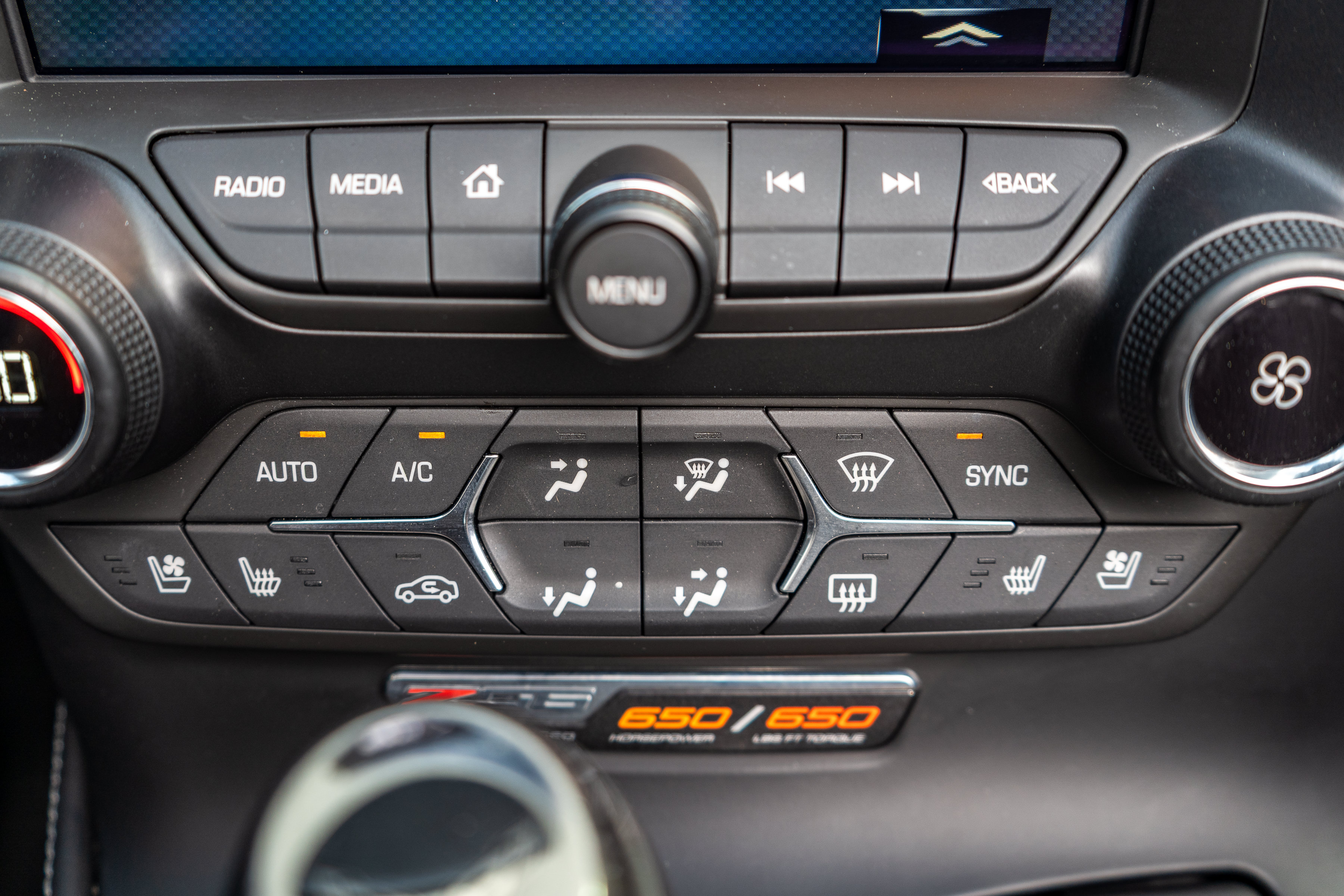Used 2016 Chevrolet Corvette Z06 w/ 3LZ Preferred Equipment Group RWD image 26