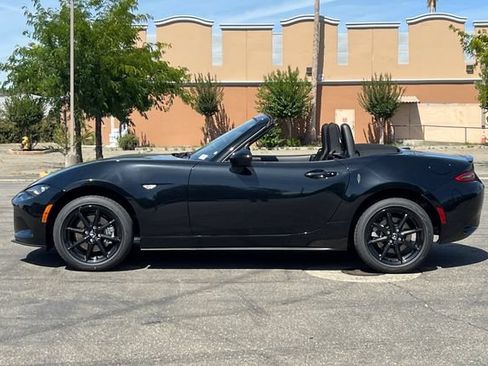 New 2026 MAZDA MX-5 Miata Sport RWD image 10