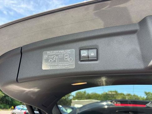 Certified 2023 INFINITI QX50 Luxe AWD/4WD image 15