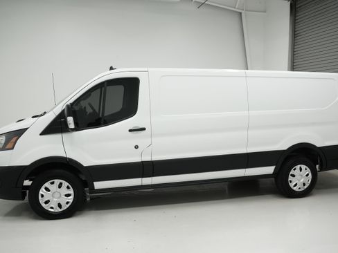 Used 2020 Ford Transit 150 Low Roof w/ Load Area Protection Package RWD image 6