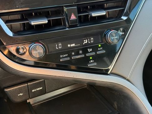 Used 2024 Toyota Camry SE w/ Convenience Package FWD image 23
