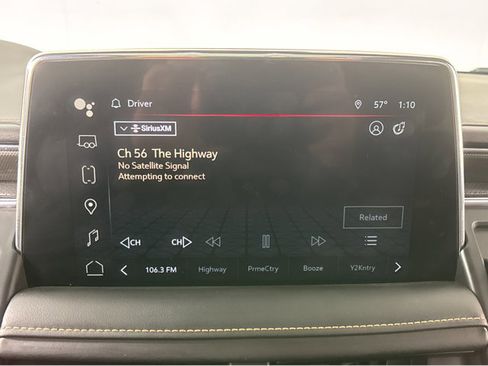 Used 2024 GMC Yukon AT4 image 7