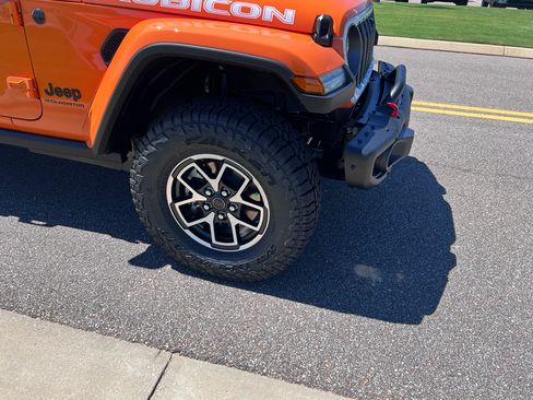 New 2026 Jeep Gladiator Rubicon AWD/4WD image 4