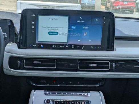 New 2026 Lincoln Aviator Reserve image 17