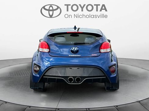 Used 2016 Hyundai Veloster Turbo image 5