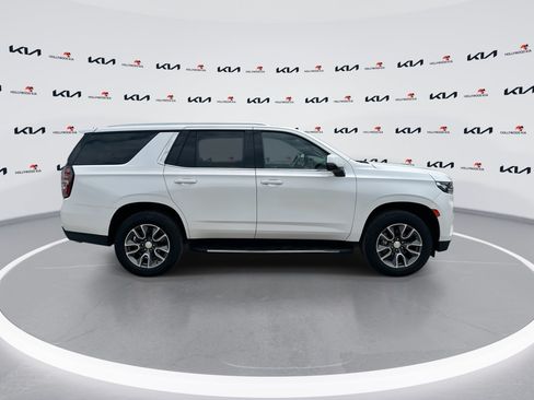 Used 2021 Chevrolet Tahoe LT w/ LT Signature Plus Package RWD image 9