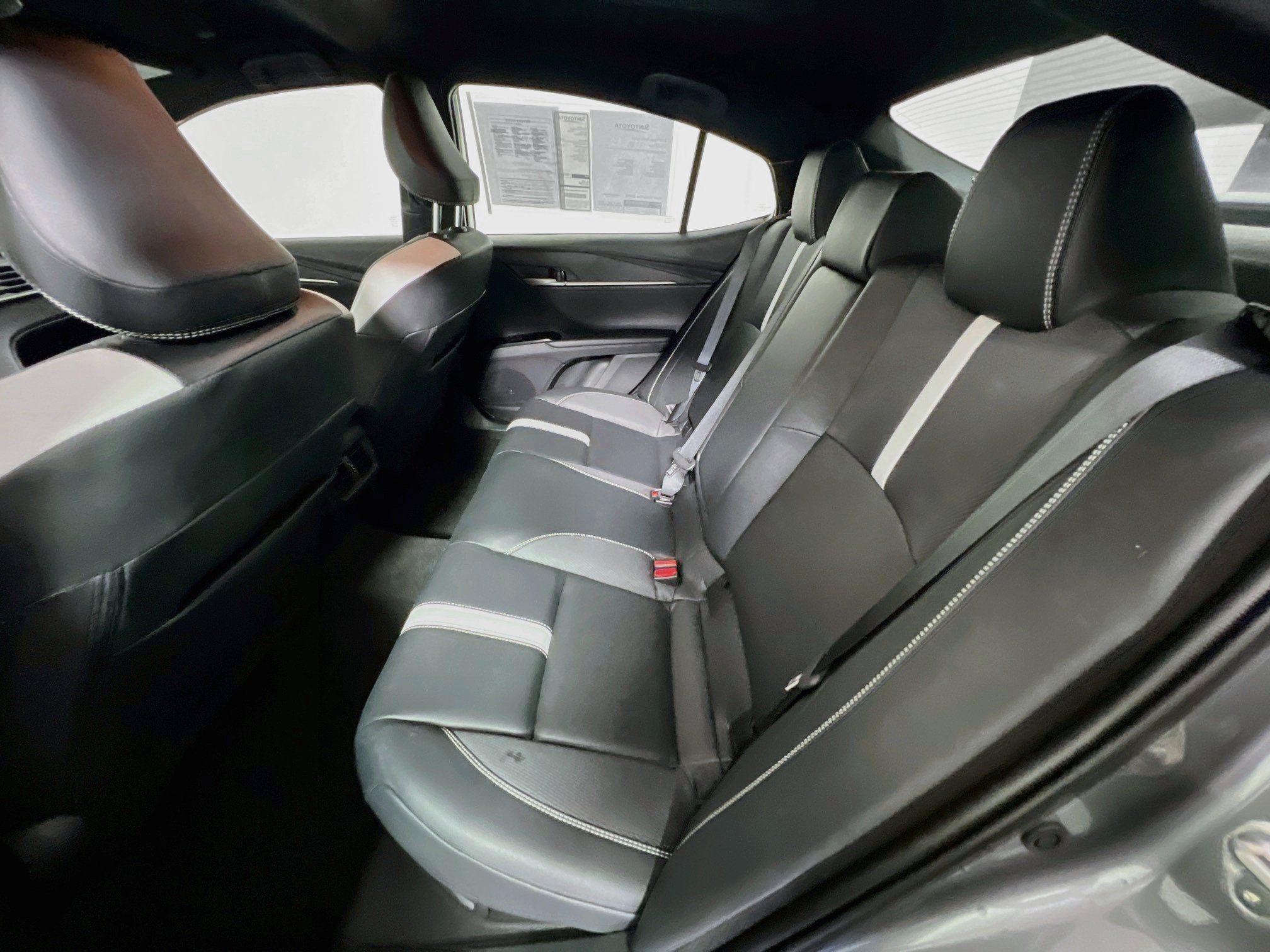 Used 2026 Toyota Camry SE w/ Multimedia Upgrade Package FWD image 27