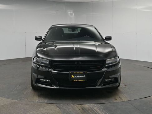 Used 2018 Dodge Charger R/T w/ Blacktop Package image 8