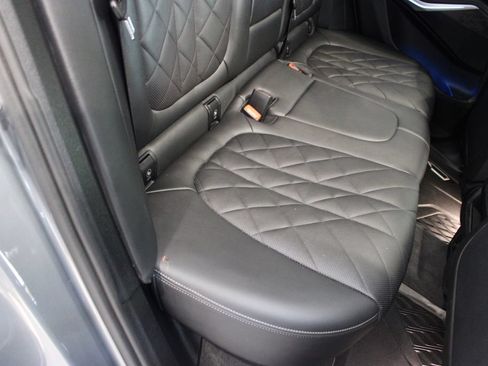 Used 2025 BMW X5 xDrive50e AWD/4WD image 25
