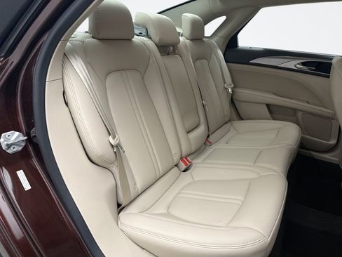 Used 2019 Lincoln MKZ Premiere FWD image 17