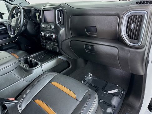 Used 2023 GMC Sierra 2500 AT4 w/ AT4 Premium Plus Package image 33