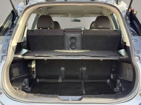 Used 2016 Nissan Rogue S AWD/4WD image 27