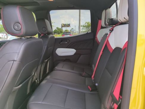 Used 2023 GMC Canyon AT4X AWD/4WD image 15