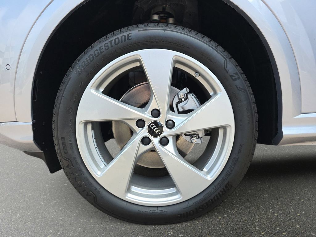New 2026 Audi Q5 Premium Plus w/ Premium Plus AWD/4WD image 33