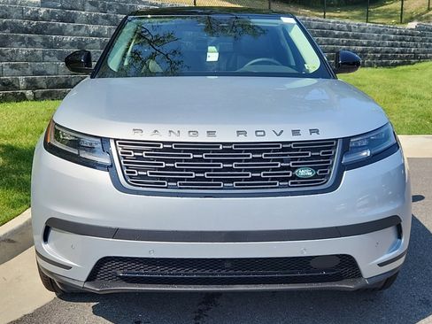 Used 2025 Land Rover Range Rover Velar S image 8