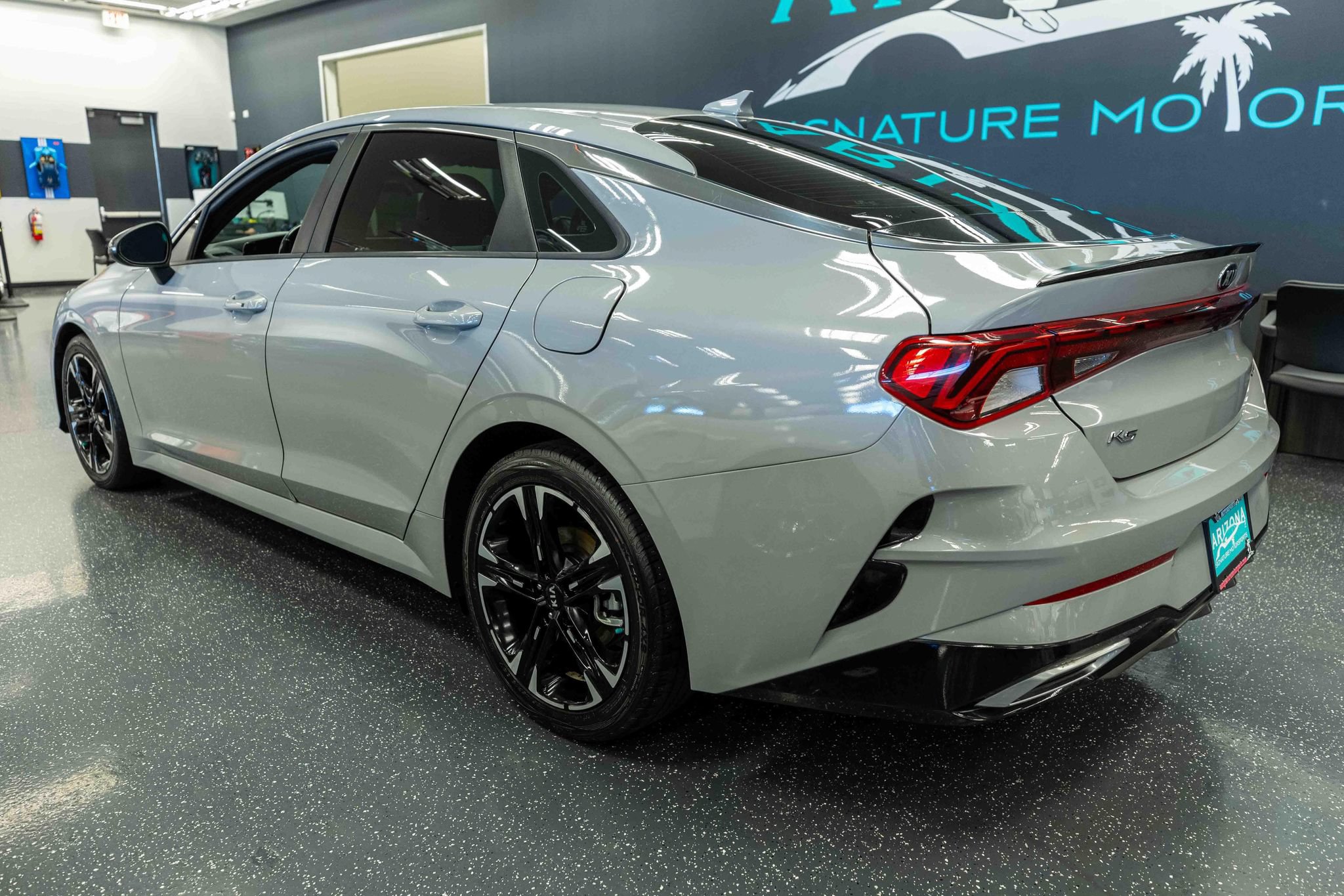 Used 2021 Kia K5 GT-Line FWD image 9