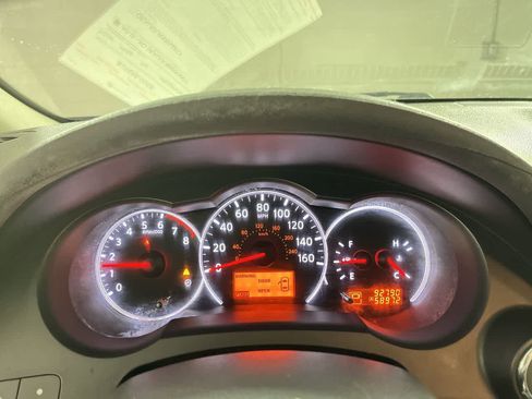 Used 2010 Nissan Altima 2.5 S w/ Premium Pkg image 17