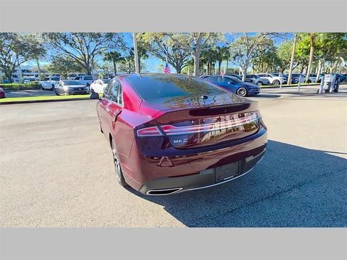 Used 2017 Lincoln MKZ Reserve image 38