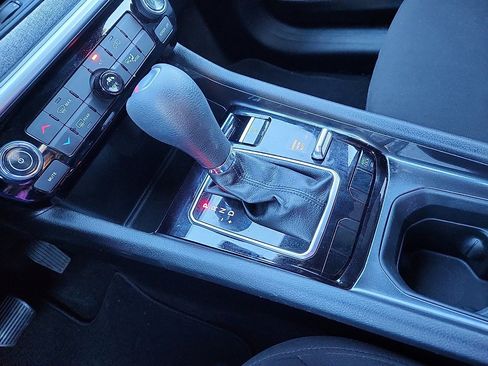 Used 2023 Jeep Compass Sport image 12