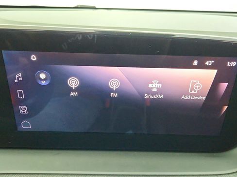 Used 2024 Buick Encore GX Sport Touring image 14