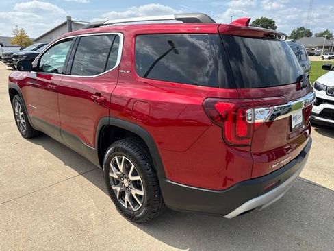 Used 2023 GMC Acadia SLE w/ Driver Convenience Package AWD/4WD image 4