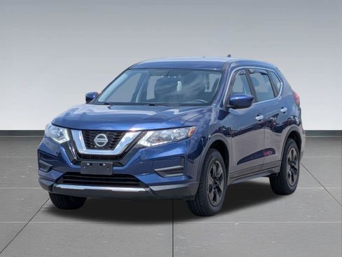 Used 2018 Nissan Rogue S AWD/4WD image 10