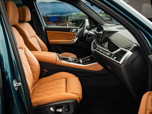 Used 2025 BMW X5 xDrive40i image 22