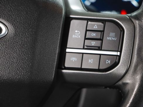 Used 2022 Ford F150 Lariat w/ Equipment Group 502A High AWD/4WD image 16