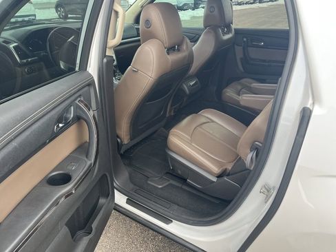 Used 2016 GMC Acadia SLT w/ Premium Edition image 13