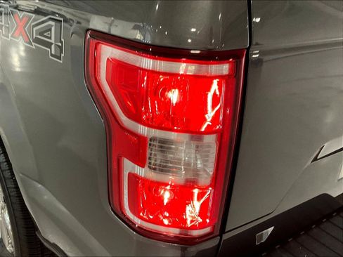 Used 2018 Ford F150 XLT w/ Equipment Group 302A Luxury AWD/4WD image 22